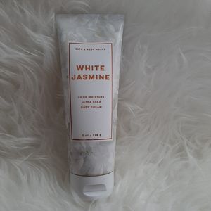 Bath & Body Works Makeup - Bath & Body Works White Jasmine Body Cream NEW Bath & Body Works Makeup - Bath & Body Works White Jasmine Body Cream NEW
